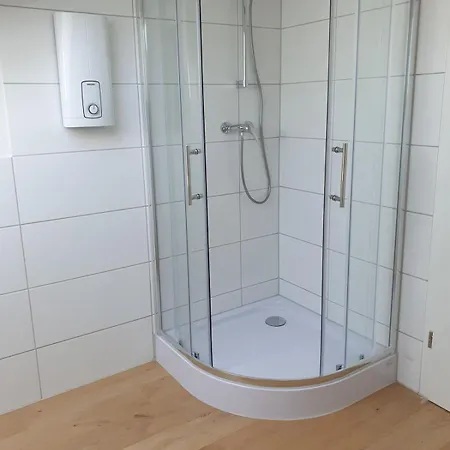 Ruhige Dachgeschosswohnung Mit Kleiner Sauna, Balkon, Aussicht * Muellenbach
